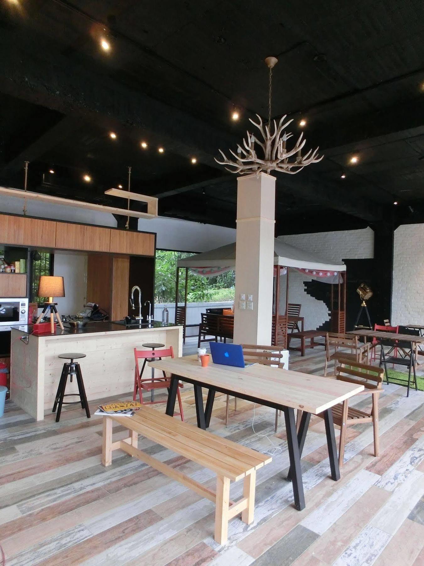 Perbed Hostel-Sun Moon Lake Station Yuchi Exterior photo